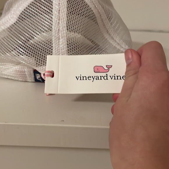 Girls Vineryard Vines Hat - Picture 2 of 2